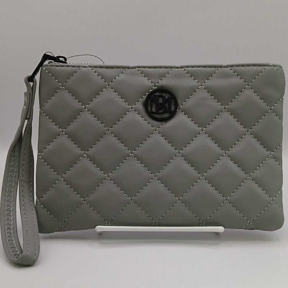 Badgley Mischka Diamond Quilted Card Holder Wristlet